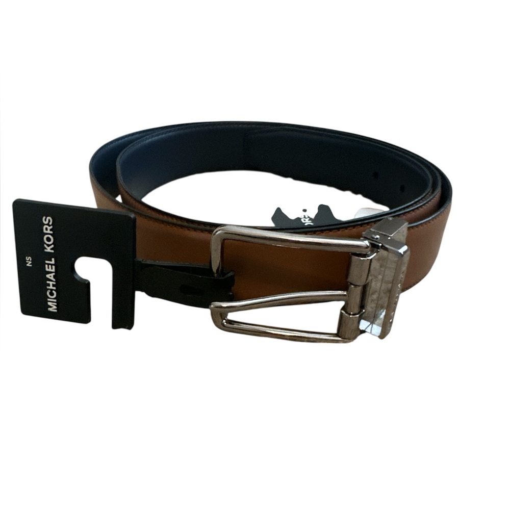 Michael Kors “ The Perfect Fit” Belt. Navy and Tan